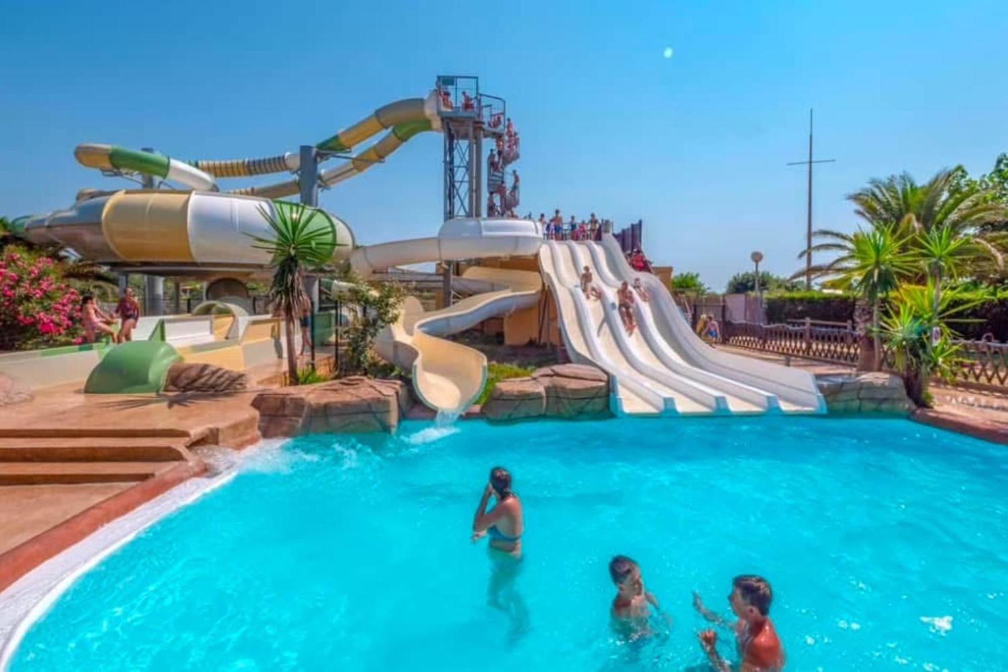 Mobile Home Camping Marvilla Parks Le Petit Mousse M028 Vias Esterno foto